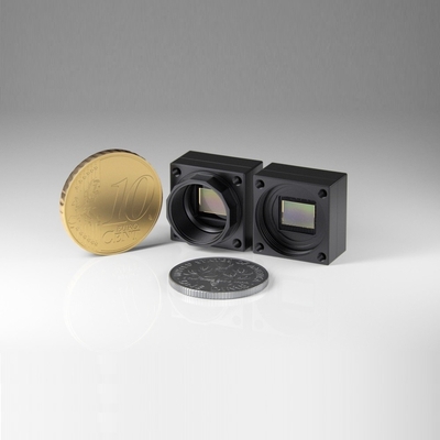 xiMU-camera-coins-front-USB.jpg